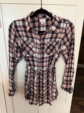 Plaid Isabel Maternity Top tie waist